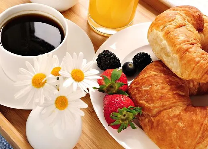 Frühstückspension Kolymbetra 3*