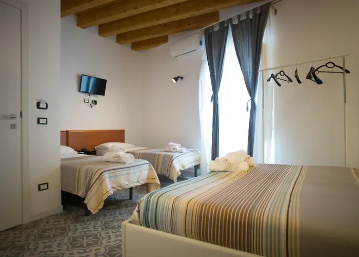 Kolymbetra Bed & Breakfast 3*